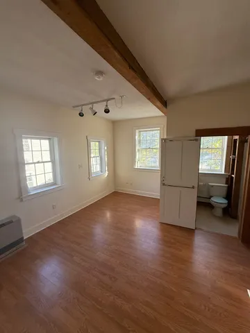 $2,000 | 9 Depot Road, Unit CARRIAGE HOUSE, Chichester, NH 03258