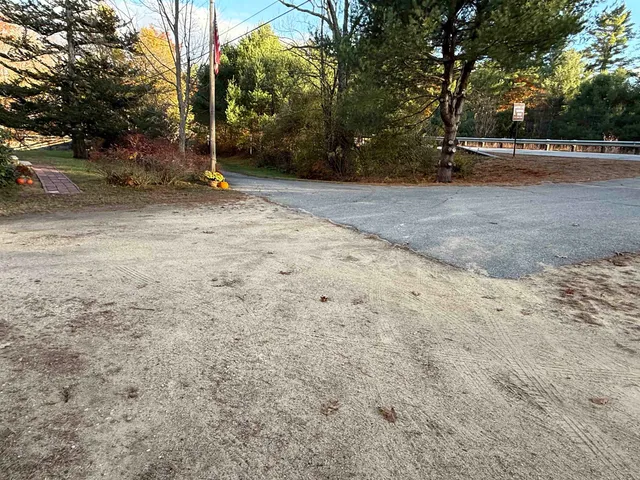 $2,000 | 9 Depot Road, Unit CARRIAGE HOUSE, Chichester, NH 03258