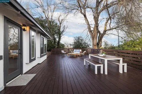 $1,365,000 | 2080 Essenay Avenue, Walnut Creek, CA 94597