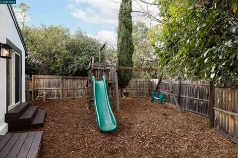 $1,365,000 | 2080 Essenay Avenue, Walnut Creek, CA 94597