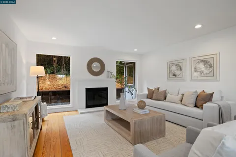 $1,365,000 | 2080 Essenay Avenue, Walnut Creek, CA 94597