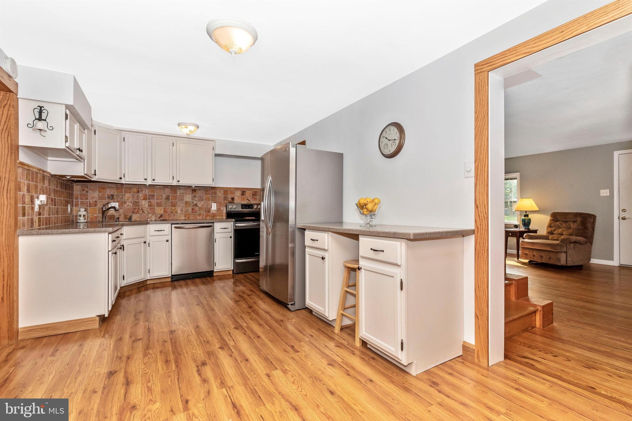 131 Redford Road Oreland, PA 19075 - Photo 12 of 85 Gallery Image 12
