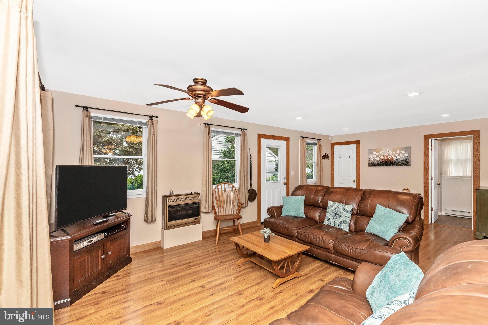 131 Redford Road Oreland, PA 19075 - Photo 25 of 85 Gallery Image 25