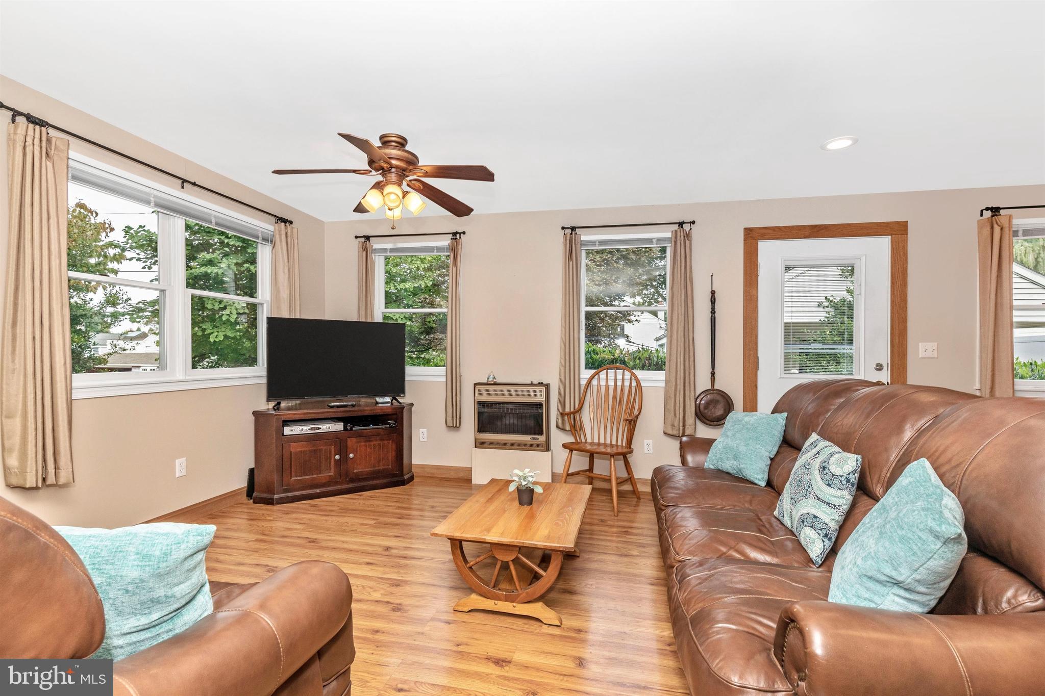 131 Redford Road Oreland, PA 19075 - Photo 26 of 85 Gallery Image 26