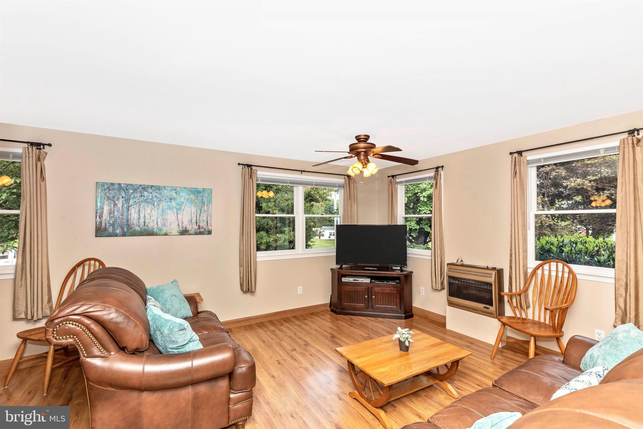 131 Redford Road Oreland, PA 19075 - Photo 29 of 85 Gallery Image 29