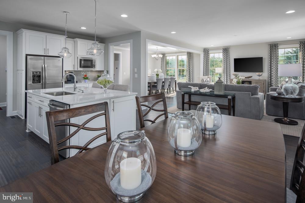 1191 Patuxent Greens Drive Laurel, MD 20708 - Photo 3 of 21