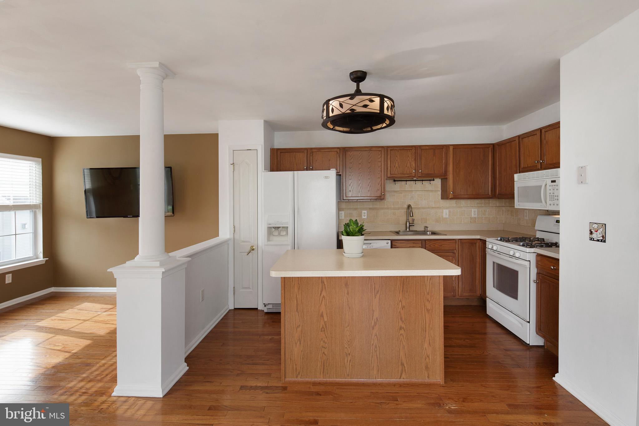 1001 Moore Road Thorofare, NJ 08086 - Photo 14 of 34 Kitchen w/ center island workspace