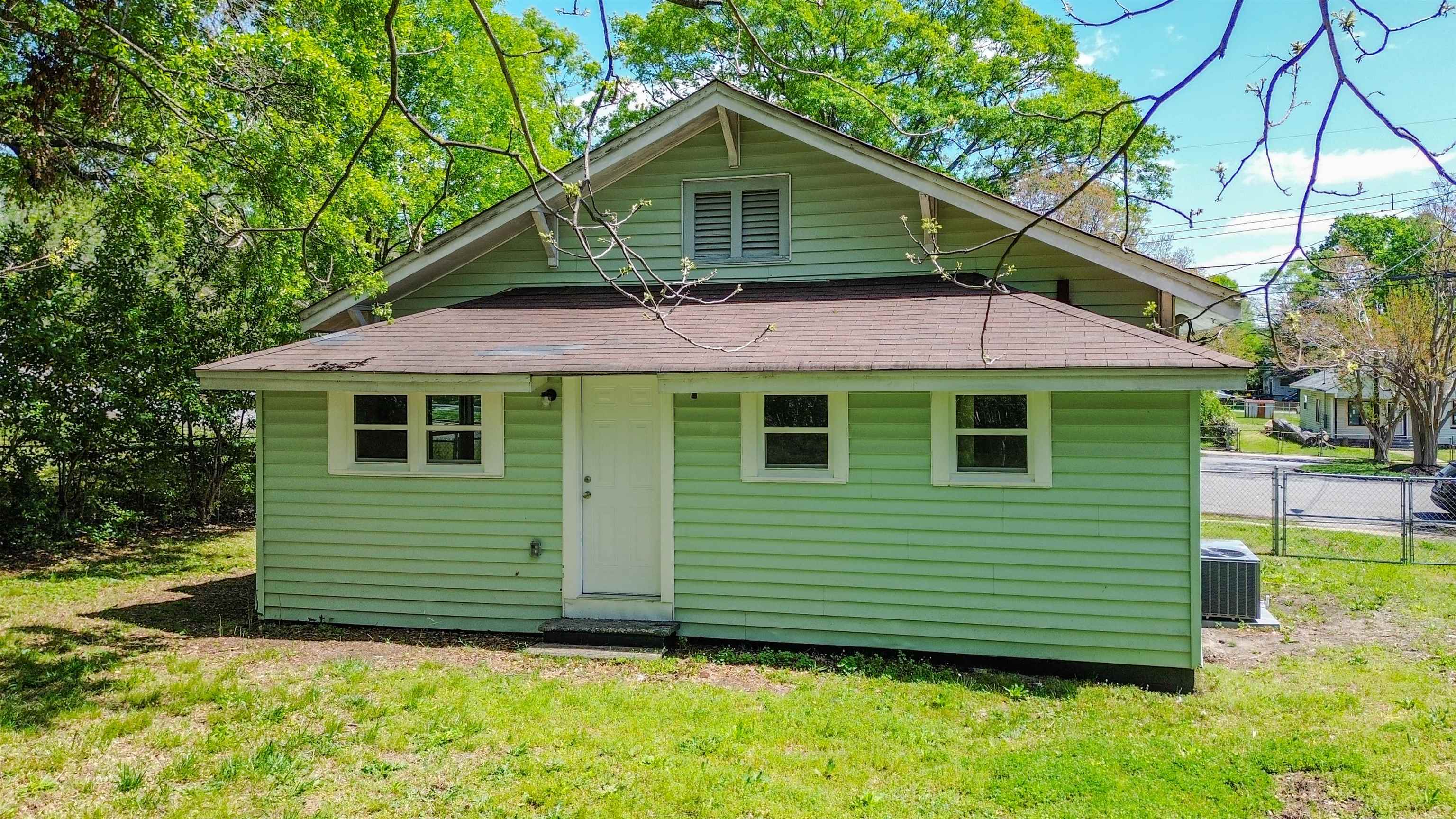 100 Spruce Street Gaffney, SC 29340 - Photo 15 of 37