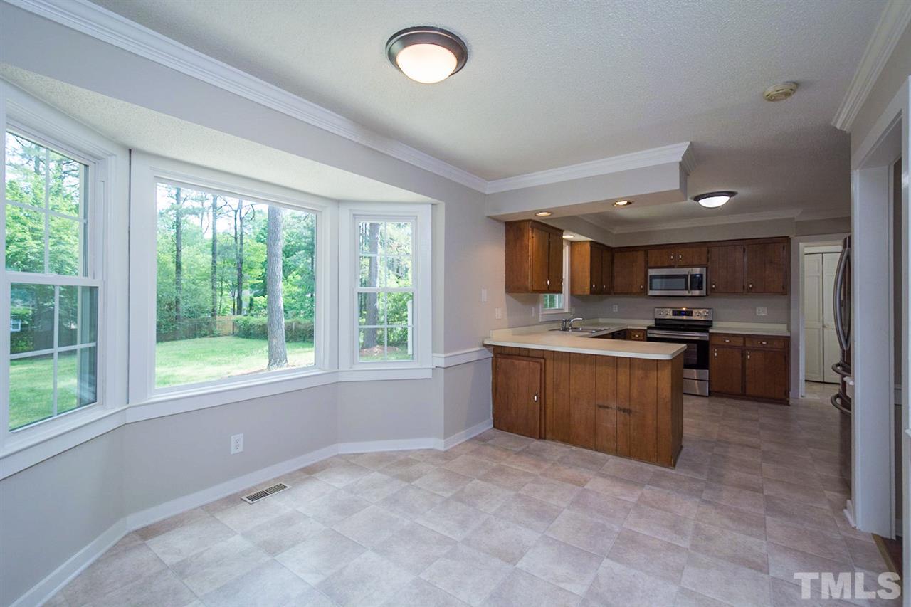 2612 Howard Road Raleigh, NC 27613 - Photo 4 of 17