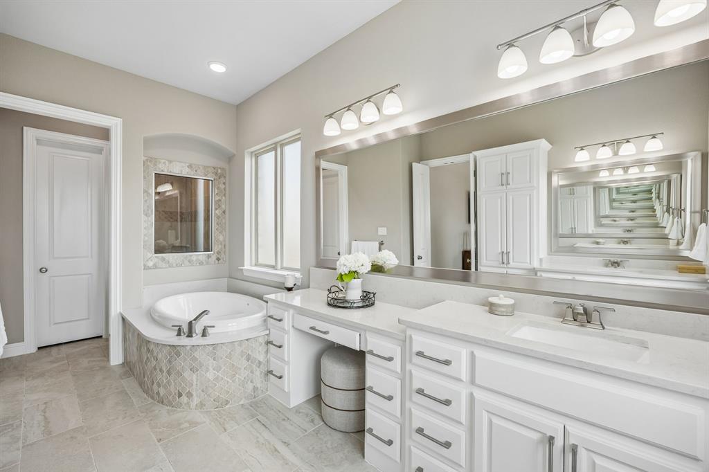 1104 Highpoint Way Roanoke, TX 76262 - Photo 17 of 39