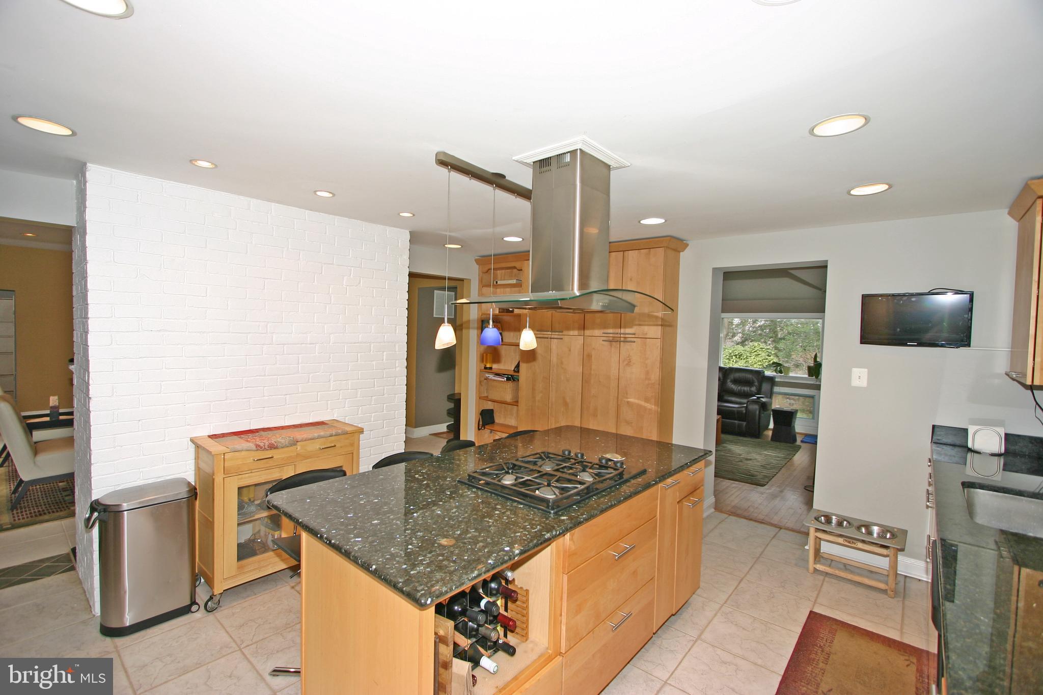 6613 Ridgeway Drive Springfield, VA 22150 - Photo 17 of 56 Kitchen