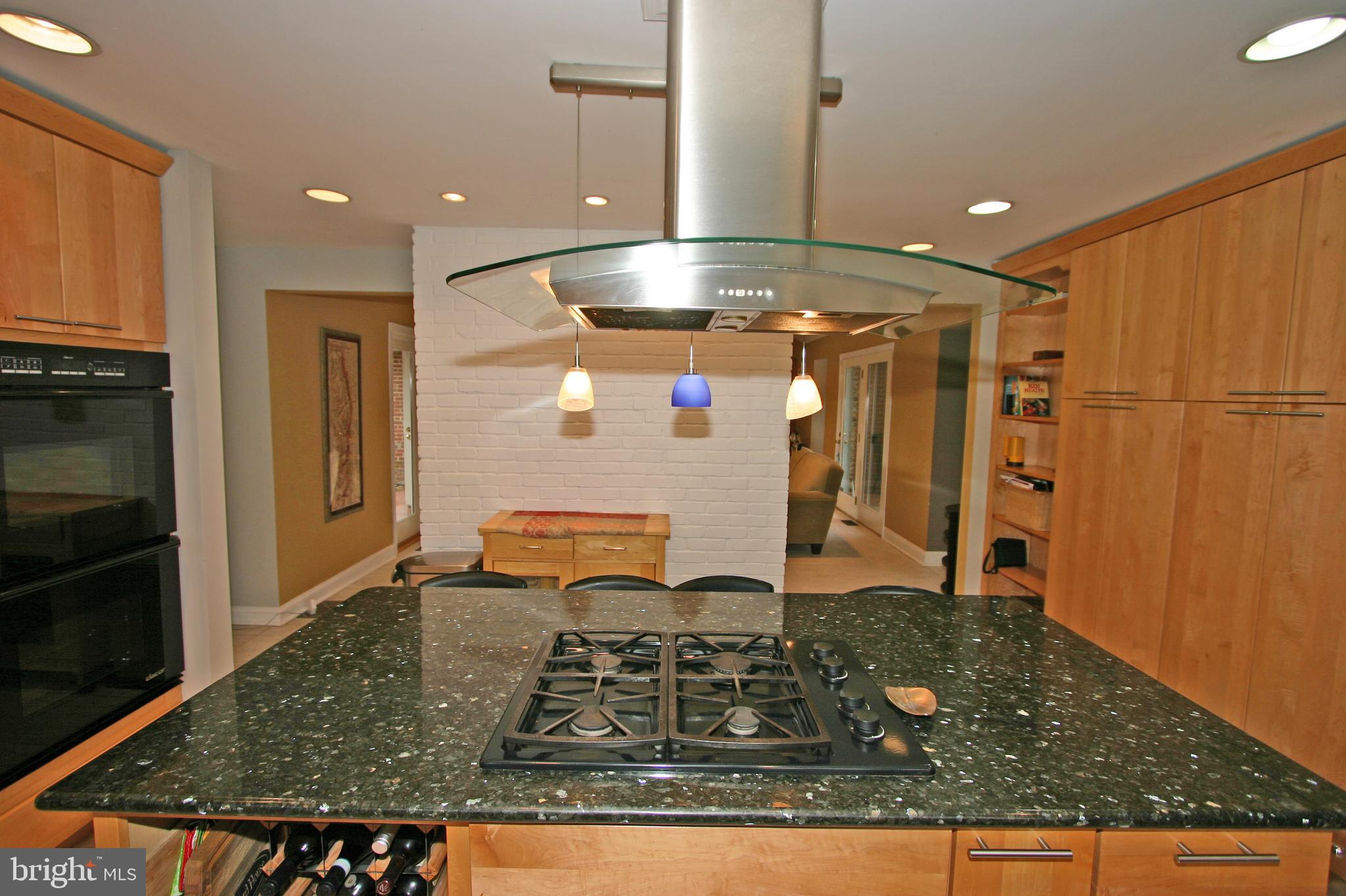 6613 Ridgeway Drive Springfield, VA 22150 - Photo 19 of 56 Kitchen