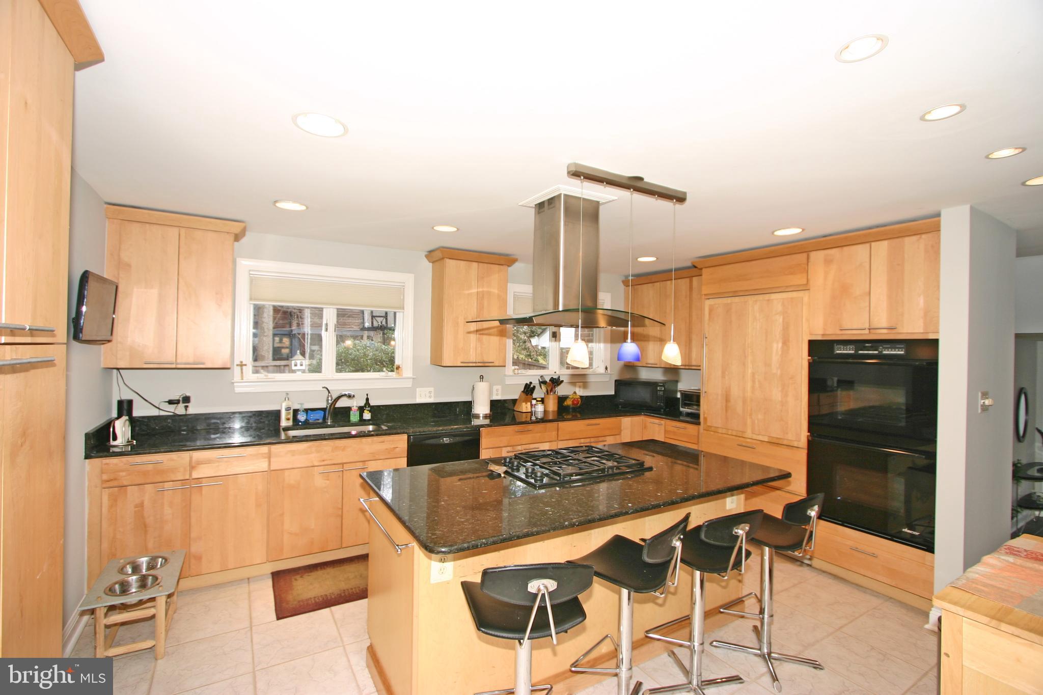6613 Ridgeway Drive Springfield, VA 22150 - Photo 21 of 56 Kitchen