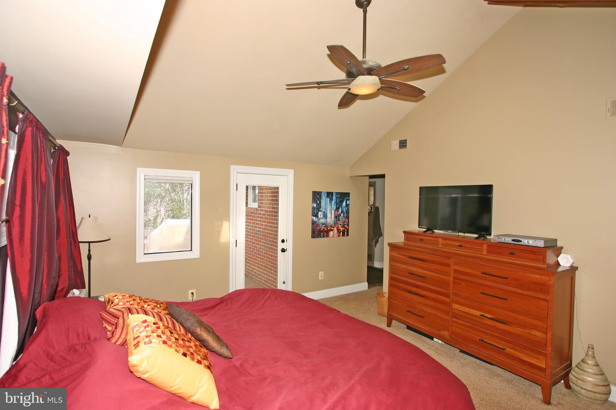 6613 Ridgeway Drive Springfield, VA 22150 - Photo 23 of 56 Master Bedroom