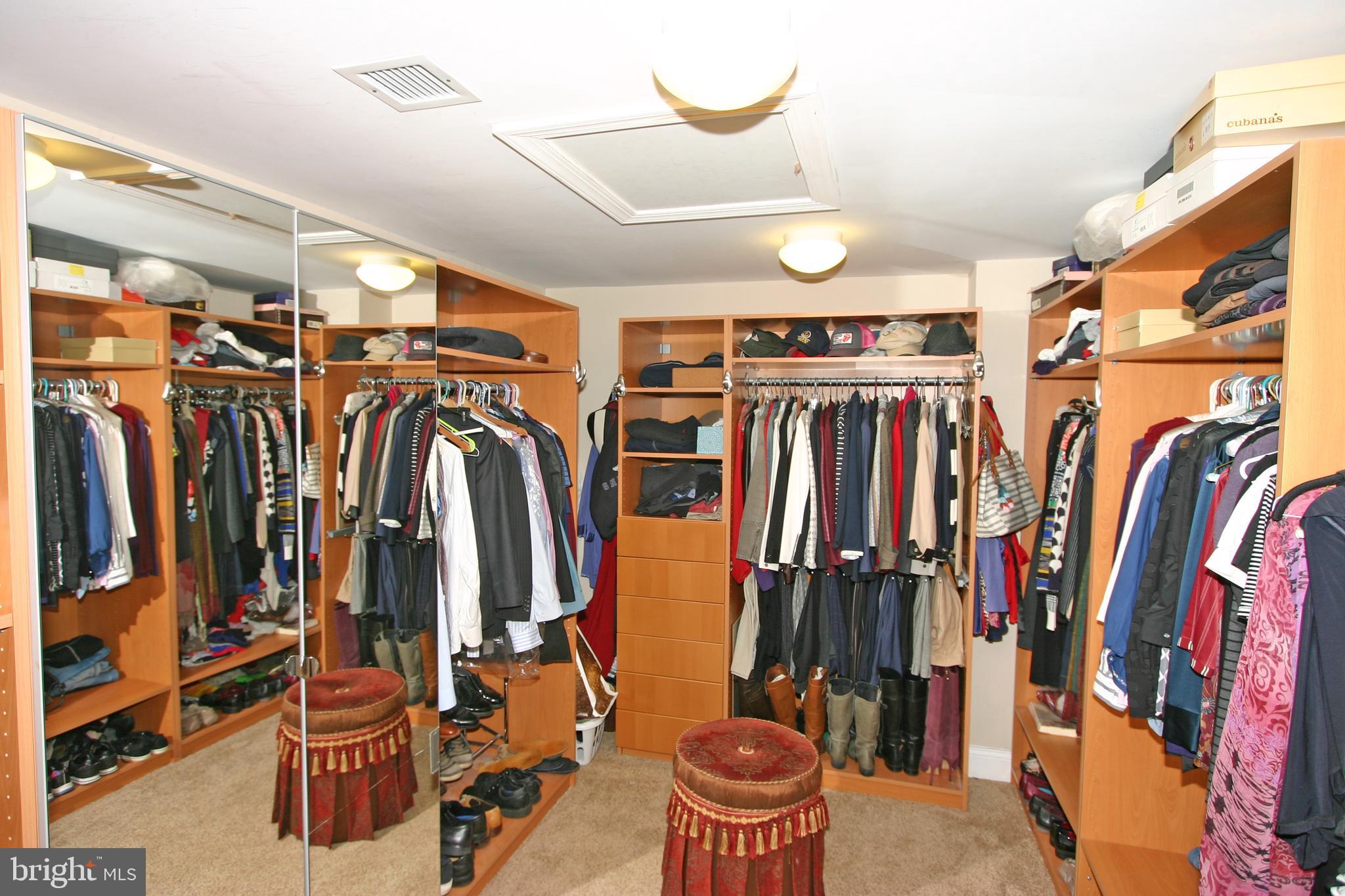 6613 Ridgeway Drive Springfield, VA 22150 - Photo 29 of 56 Master Closet
