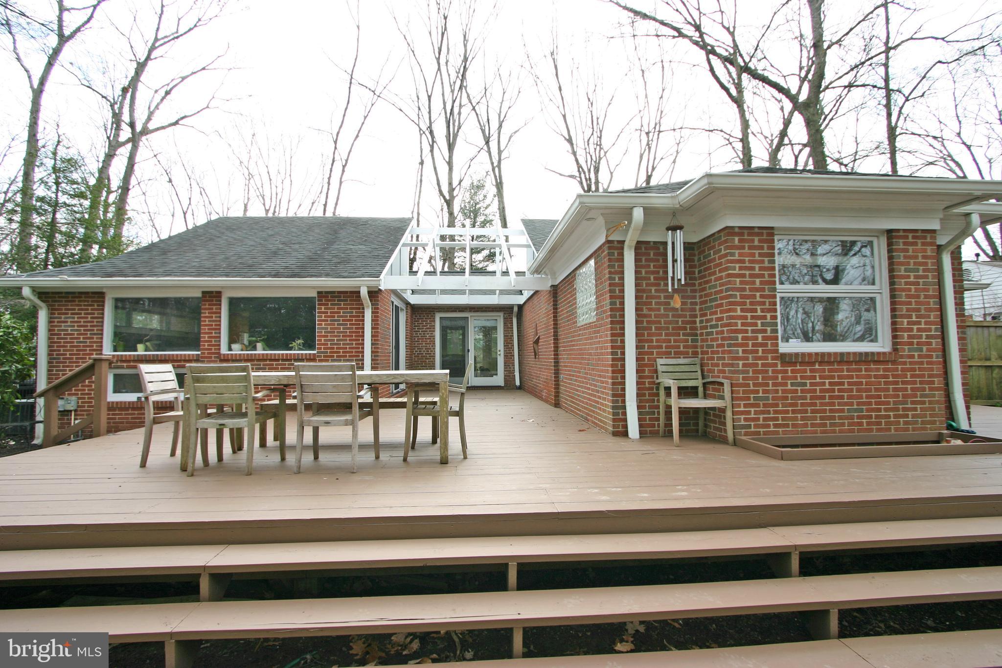6613 Ridgeway Drive Springfield, VA 22150 - Photo 54 of 56 Back of House with Deck