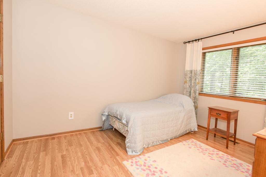 2577 Sumac Ridge White Bear Lake, MN 55110 - Photo 11 of 17 Gallery Image 11