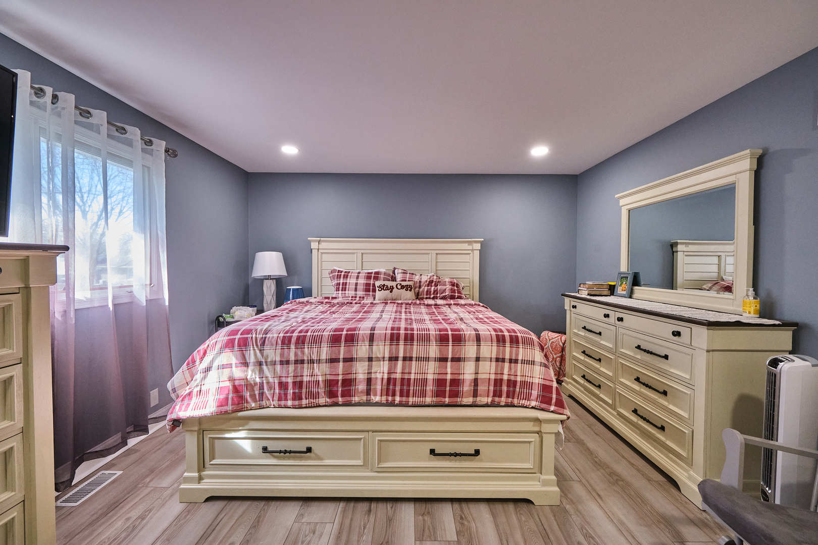 1115 Birch Road Homewood, IL 60430 - Photo 26 of 47 a bedroom with a bed and a dresser in it