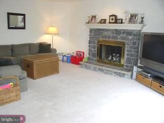 103 Longfields Way Downingtown, PA 19335 - Photo 3 of 6 Gallery Image 3