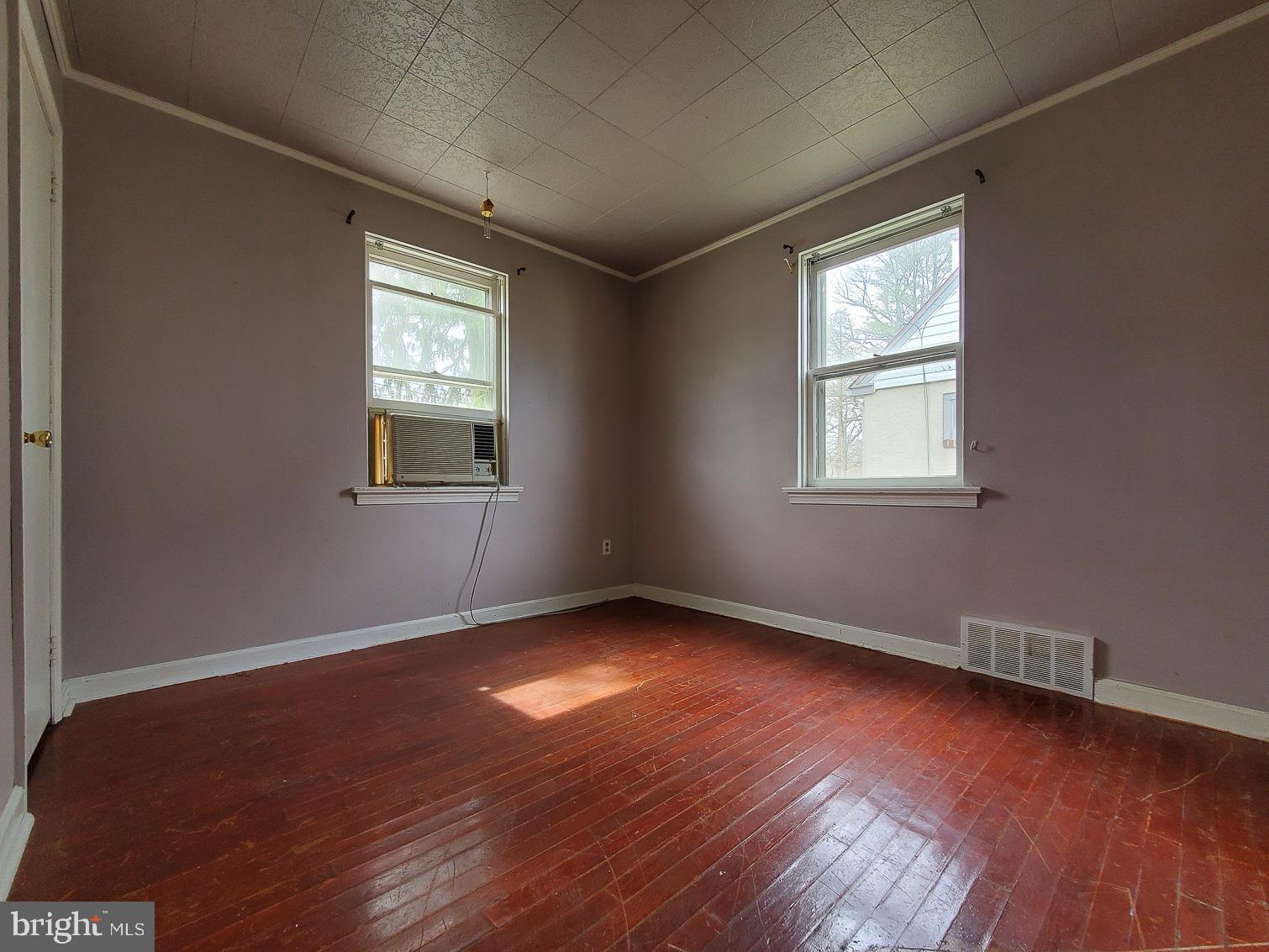 401 Foulke Road Ambler, PA 19002 - Photo 10 of 20 BEDROOM 1 VIEW 1