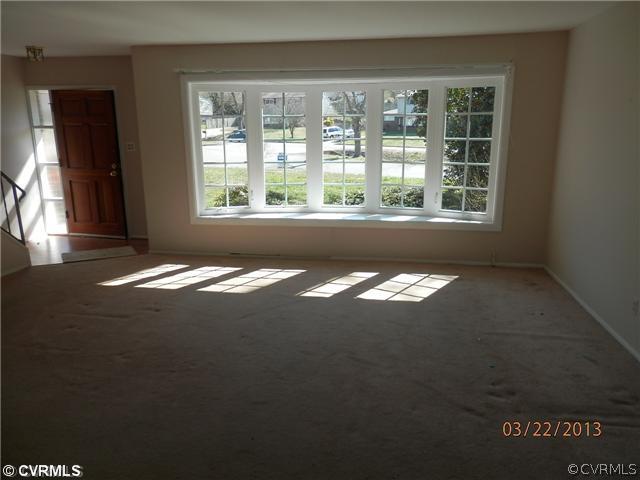 1300 Mormac Road Henrico, VA 23229 - Photo 6 of 9 Living Room