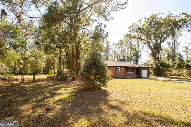 $249,900 | 2885 Longwood Road, Waycross, GA 31503
