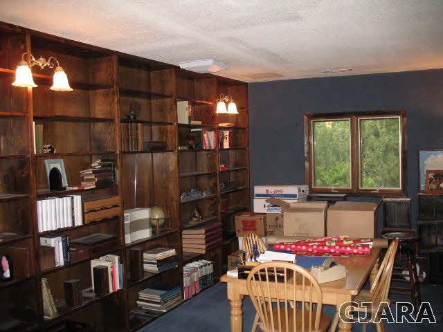 875 26 Road Grand Junction, CO 81505 - Photo 5 of 31 Gallery Image 5