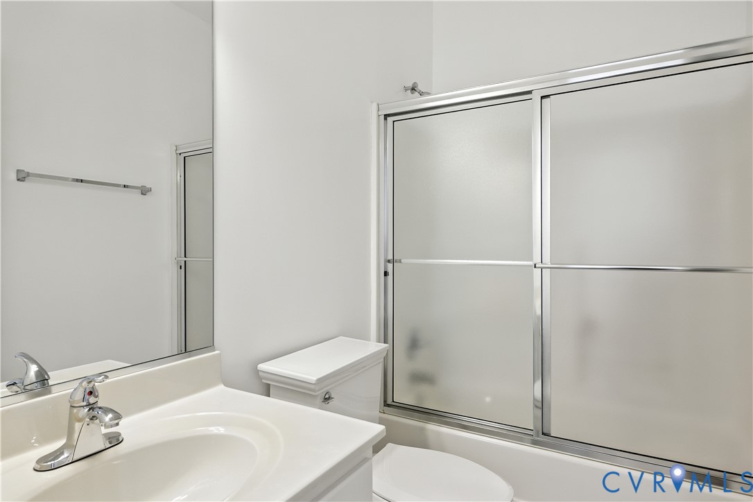 695 Krim Point Loop Midlothian, VA 23114 - Photo 11 of 29 Bathroom featuring enclosed tub / shower combo and