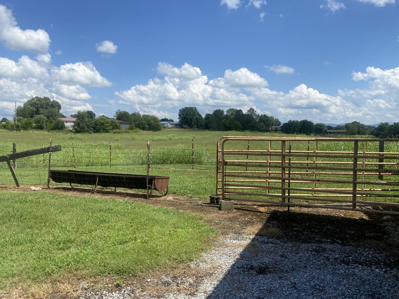 640 Pates Hill Road, Unit 23 Mosheim, TN 37818 - Photo 11 of 47 11