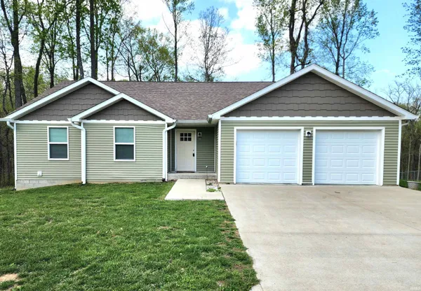 $300,000 | 44 Sherwood Lane, Bedford, IN 47421