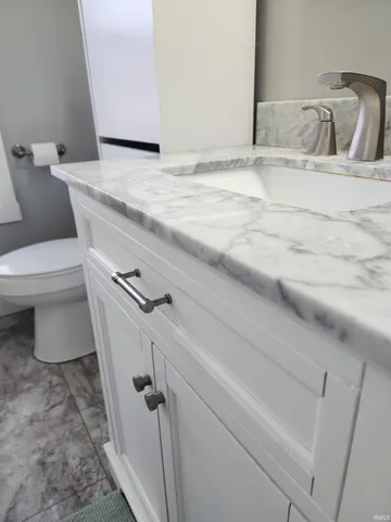 $325,000 | 44 Sherwood Lane, Bedford, IN 47421