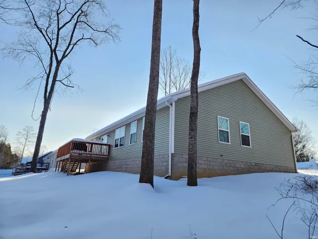 $325,000 | 44 Sherwood Lane, Bedford, IN 47421