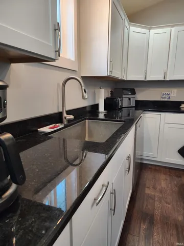 $325,000 | 44 Sherwood Lane, Bedford, IN 47421