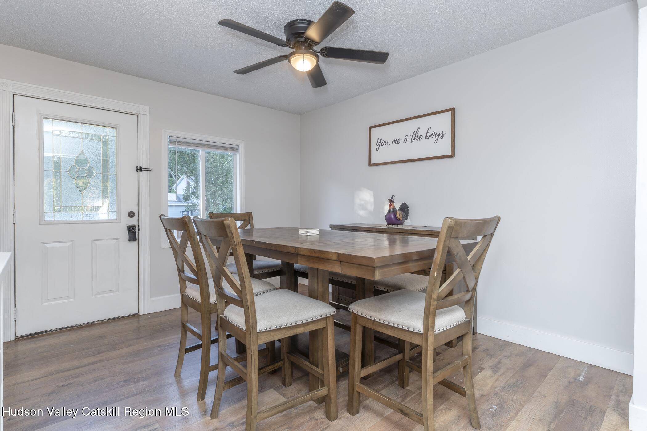 30 Willow Road Saugerties, NY 12477 - Photo 11 of 40 a dining room with furniture and window