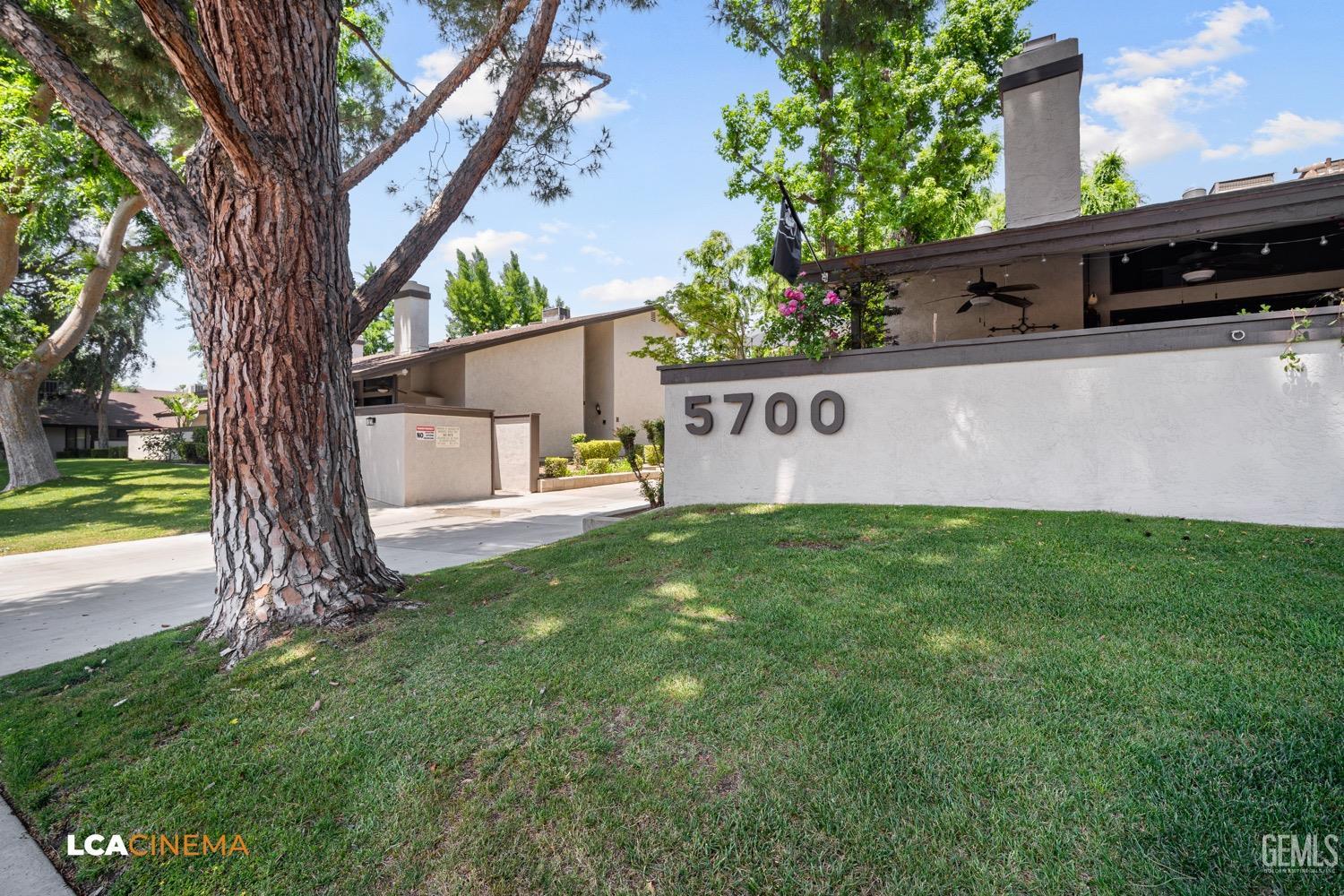 Undisclosed Address Bakersfield, CA 93309 - Photo 28 of 30 a view of outdoor space with garden