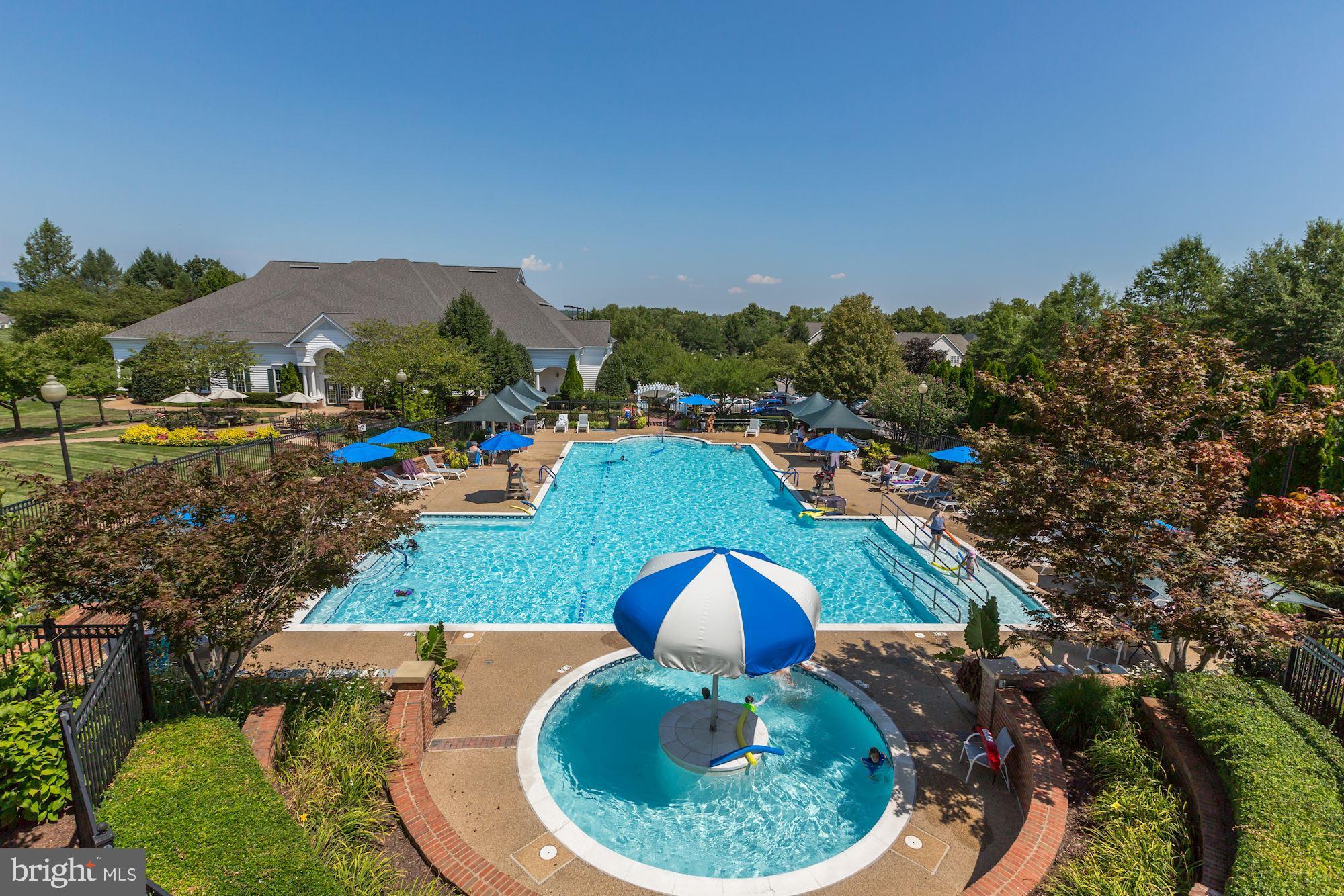 7065 Heritage Hunt Drive, Unit 101 Gainesville, VA 20155 - Photo 32 of 36 Heritage Hunt outdoor pool.