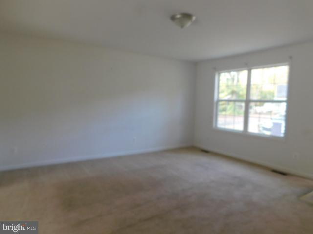 119B Rebel Road Grasonville, MD 21638 - Photo 12 of 12 Living room