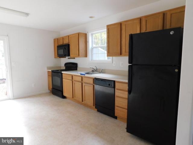 119B Rebel Road Grasonville, MD 21638 - Photo 4 of 12 kitchen