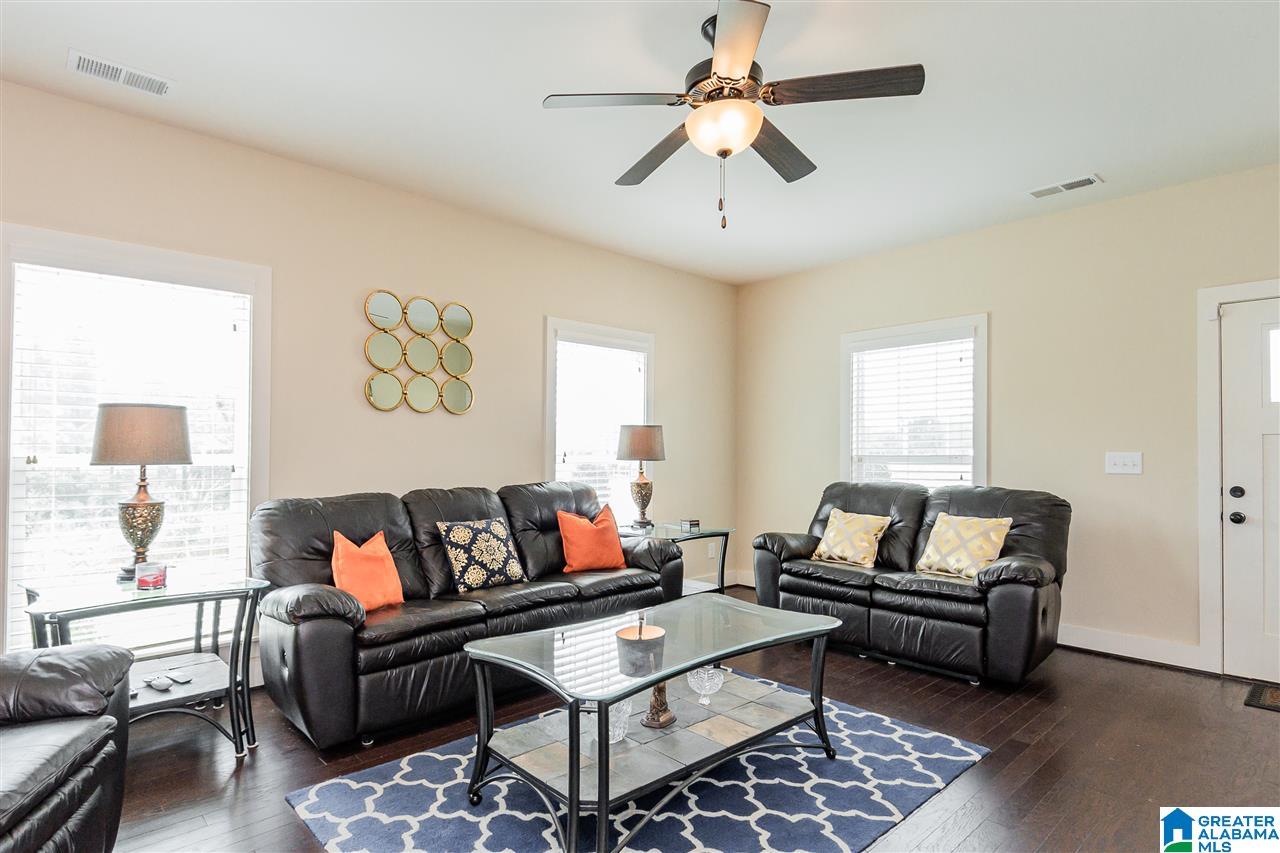 5866 Ridgeline Drive Bessemer, AL 35022 - Photo 4 of 36