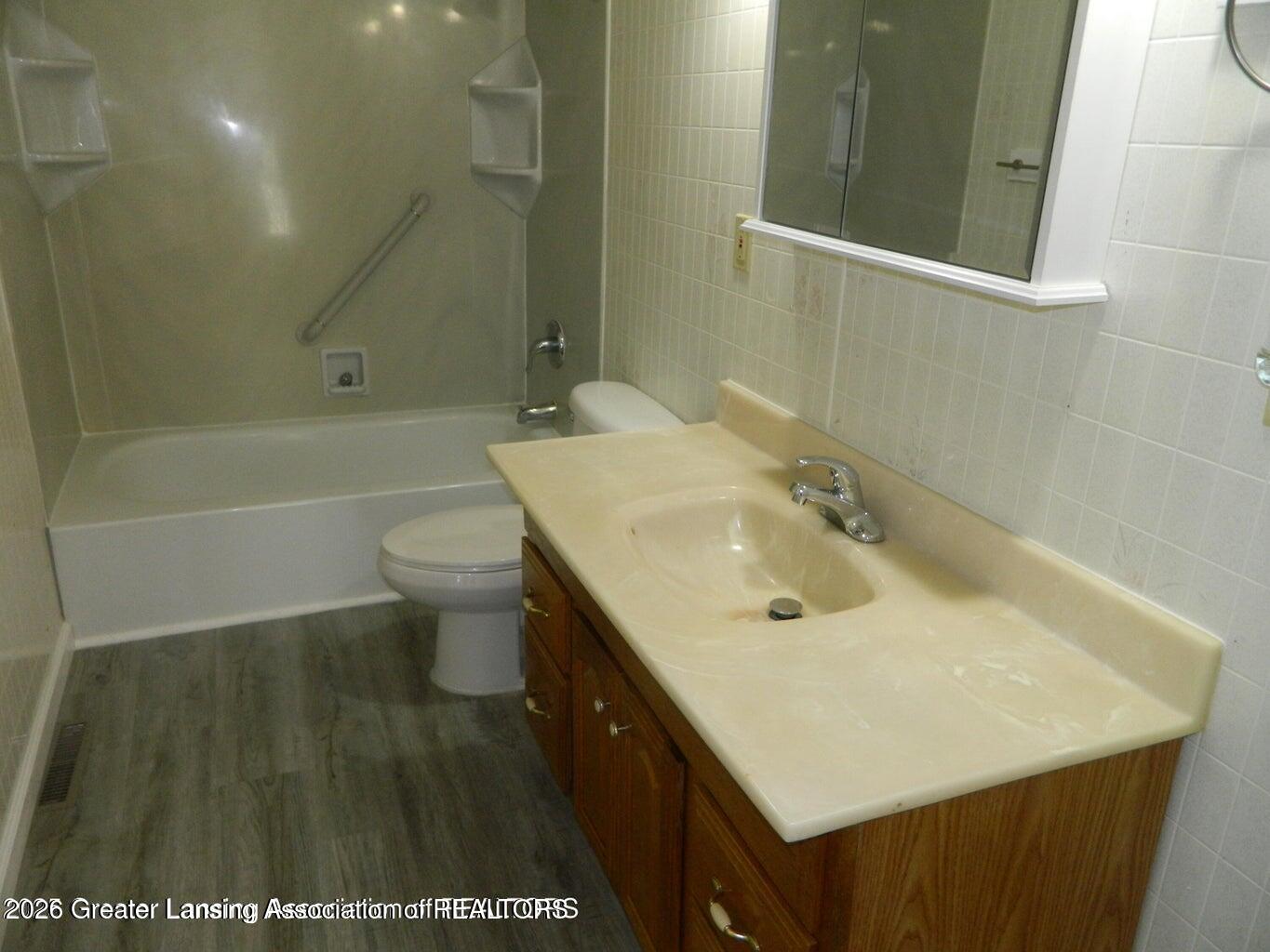 2936 Jolly Road Okemos, MI 48864 - Photo 15 of 19 Jolly 19