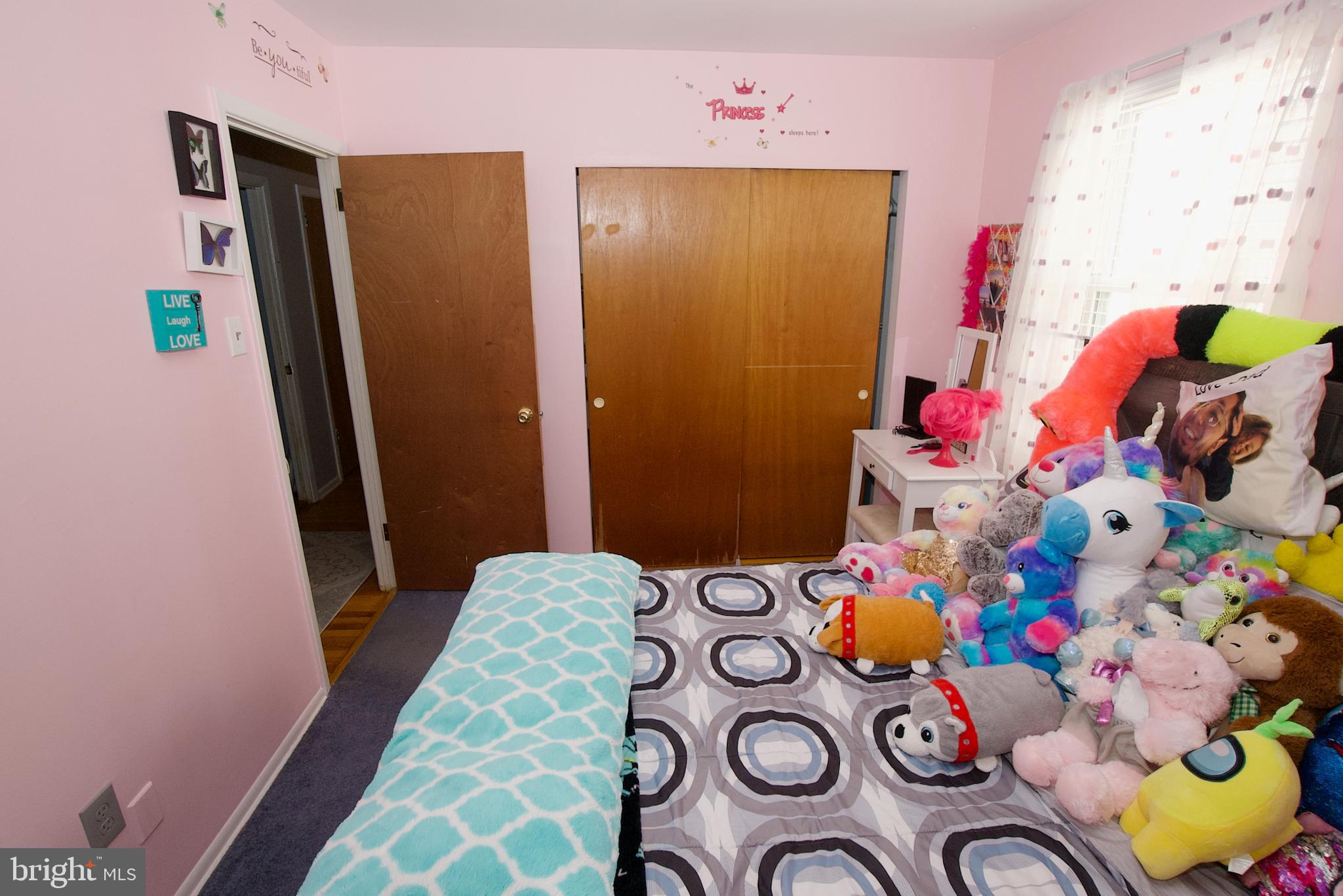 727 Rhawn Street Philadelphia, PA 19111 - Photo 12 of 21 2nd Bedroom