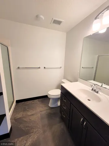 $1,350 | 1889 Cypress Court, Unit 3, Menomonie, WI 54751