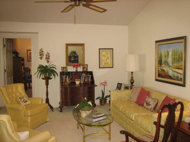 142 Hummingbird Ridge Greenville, SC 29605 - Photo 3 of 10 Gallery Image 3