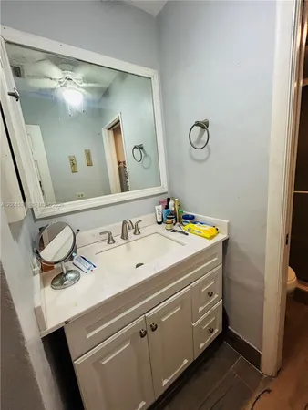 $458,000 | 1589 West 73rd Street, Hialeah, FL 33014