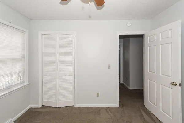 $2,200 | 305 Chessington Circle, Summerville, SC 29485