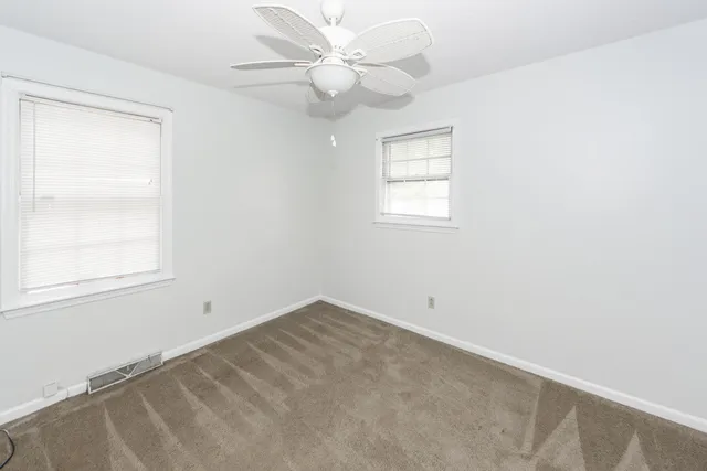 $2,200 | 305 Chessington Circle, Summerville, SC 29485