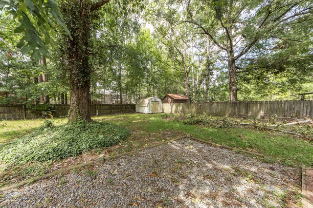 $2,200 | 305 Chessington Circle, Summerville, SC 29485