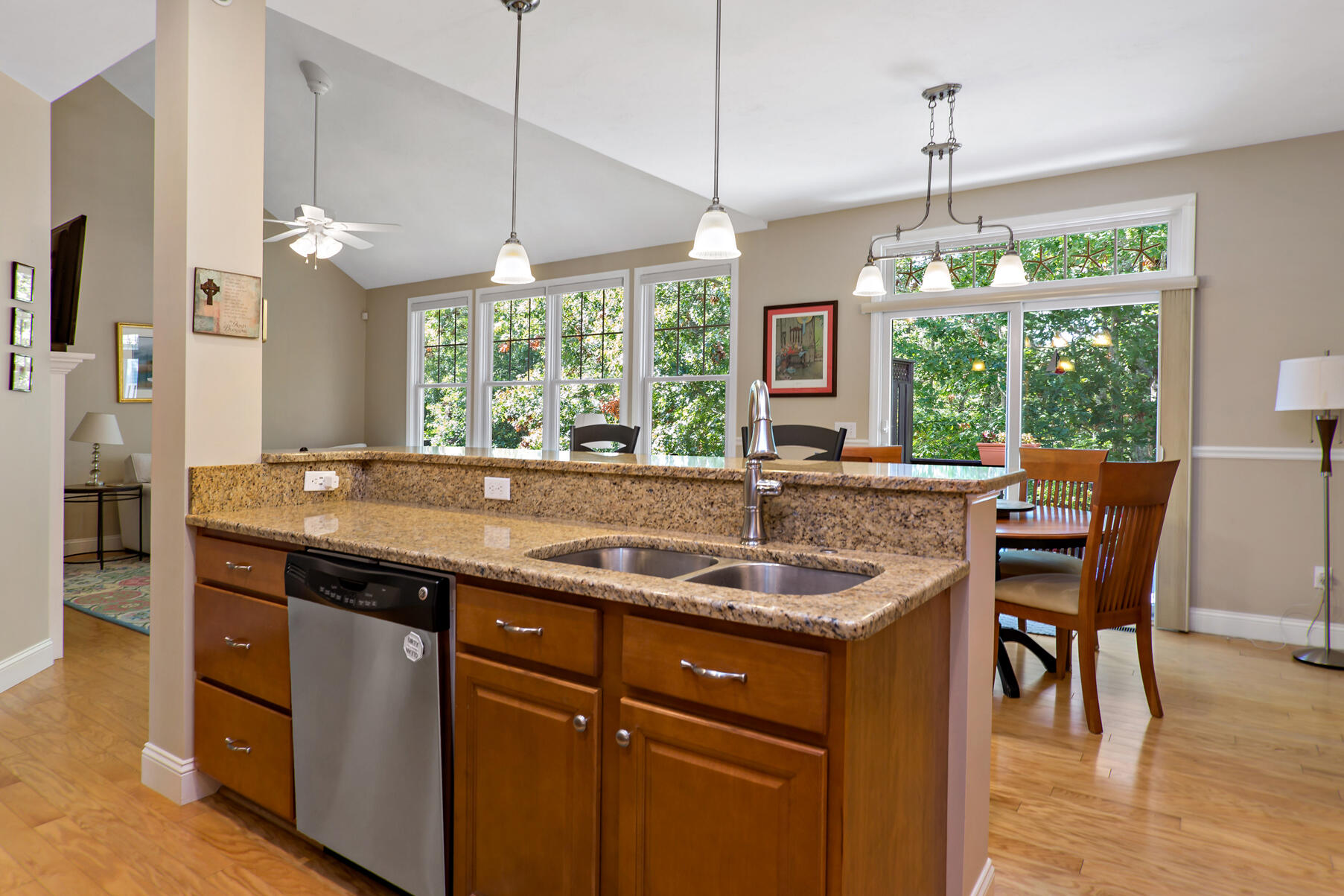 23 Sea Spray Avenue Mashpee, MA 02649 - Photo 11 of 56 Kitchen