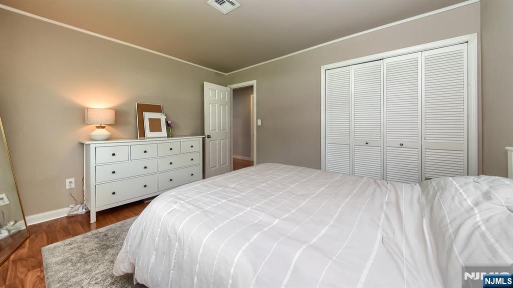 28 Ferndale Road Wayne, NJ 07470 - Photo 15 of 35