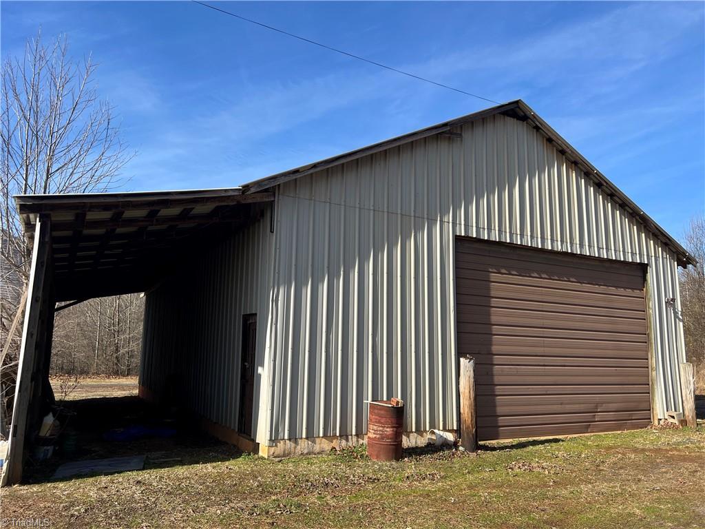2914 Red Brush Road Mount Airy, NC 27030 - Photo 15 of 20 Gallery Image 15
